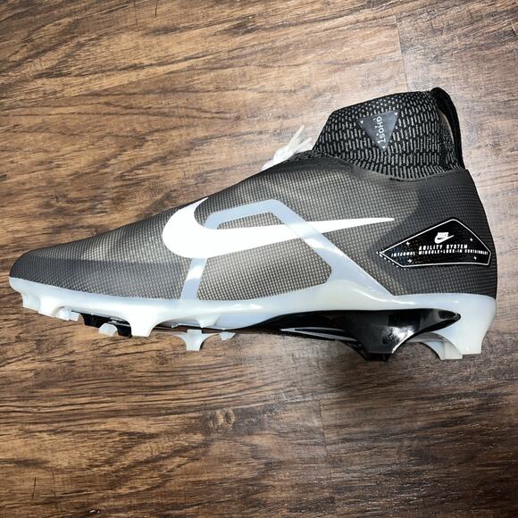 New Nike Alpha Menace ELITE 3 Mid 3/4 Mens Football Cleats-CT6648 17 MSRP $200 - Picture 8 of 13